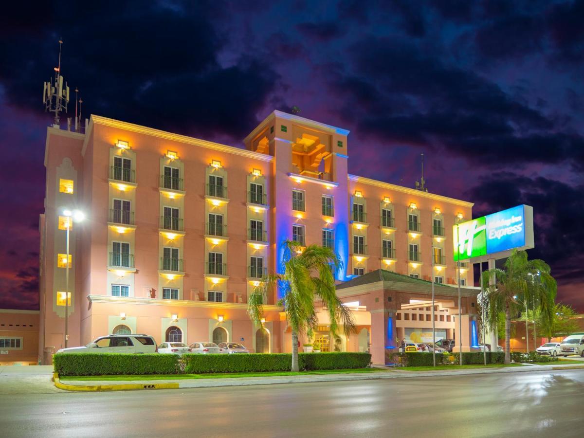 ホリデイ イン エキスプレス トレオン Torreón エクステリア 写真
